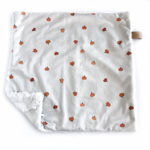 Tossed Pumpkins - Lovey