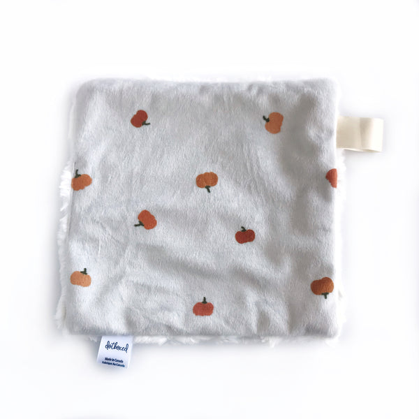 Tossed Pumpkins - Lovey