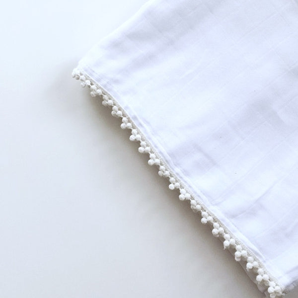 MUSLIN SWADDLE BLANKET - MINI TRIO POMS - Dotboxed