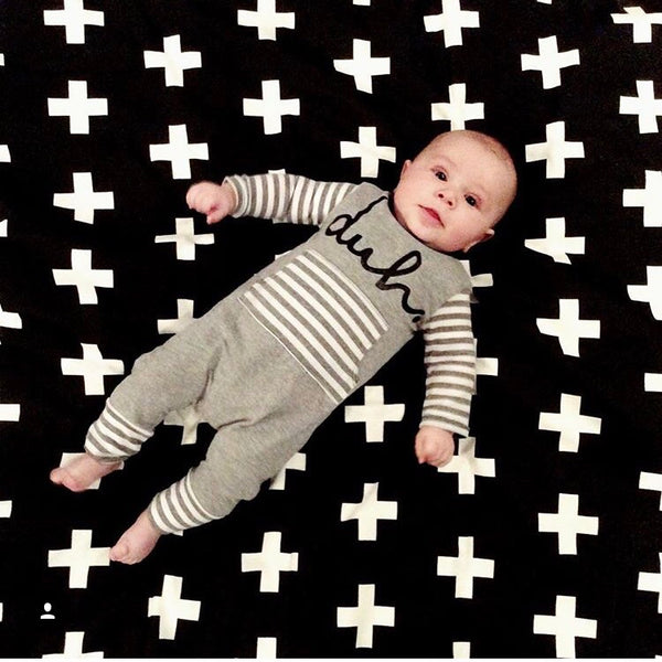 SLIGHTLY IMPERFECT - ORGANIC B+W CROSS BLANKET - Dotboxed